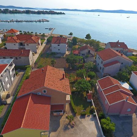apartmani DANE Sukosan Bagian luar foto