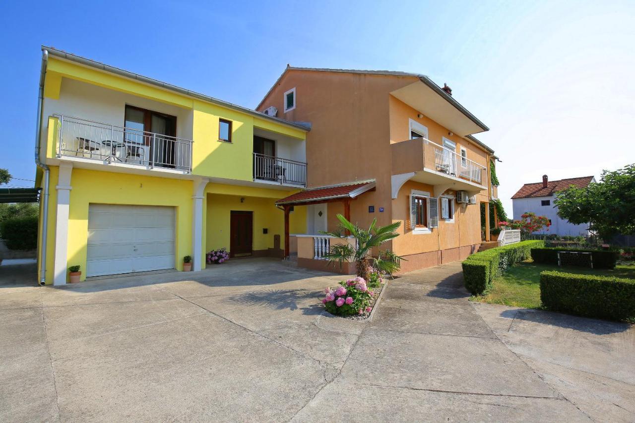 apartmani DANE Sukosan Bagian luar foto