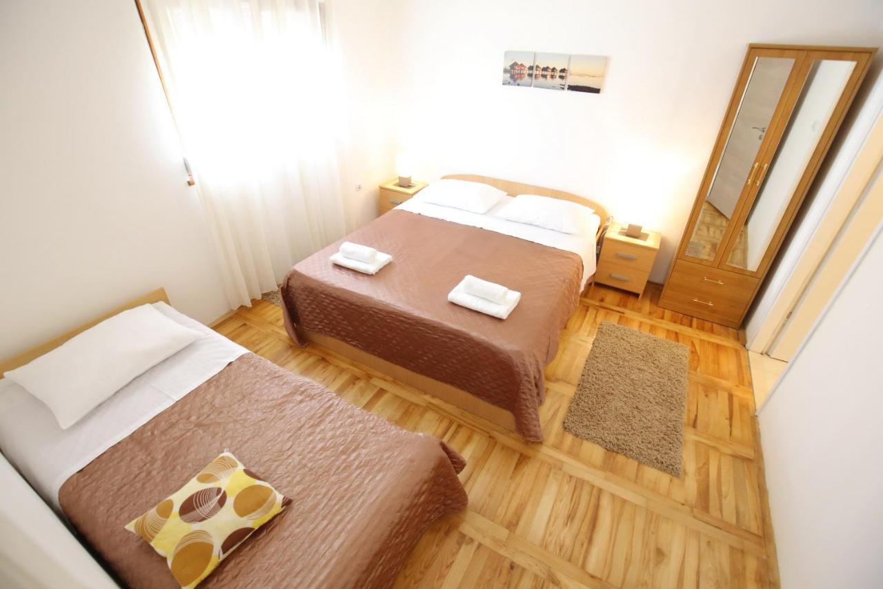 apartmani DANE Sukosan Bagian luar foto