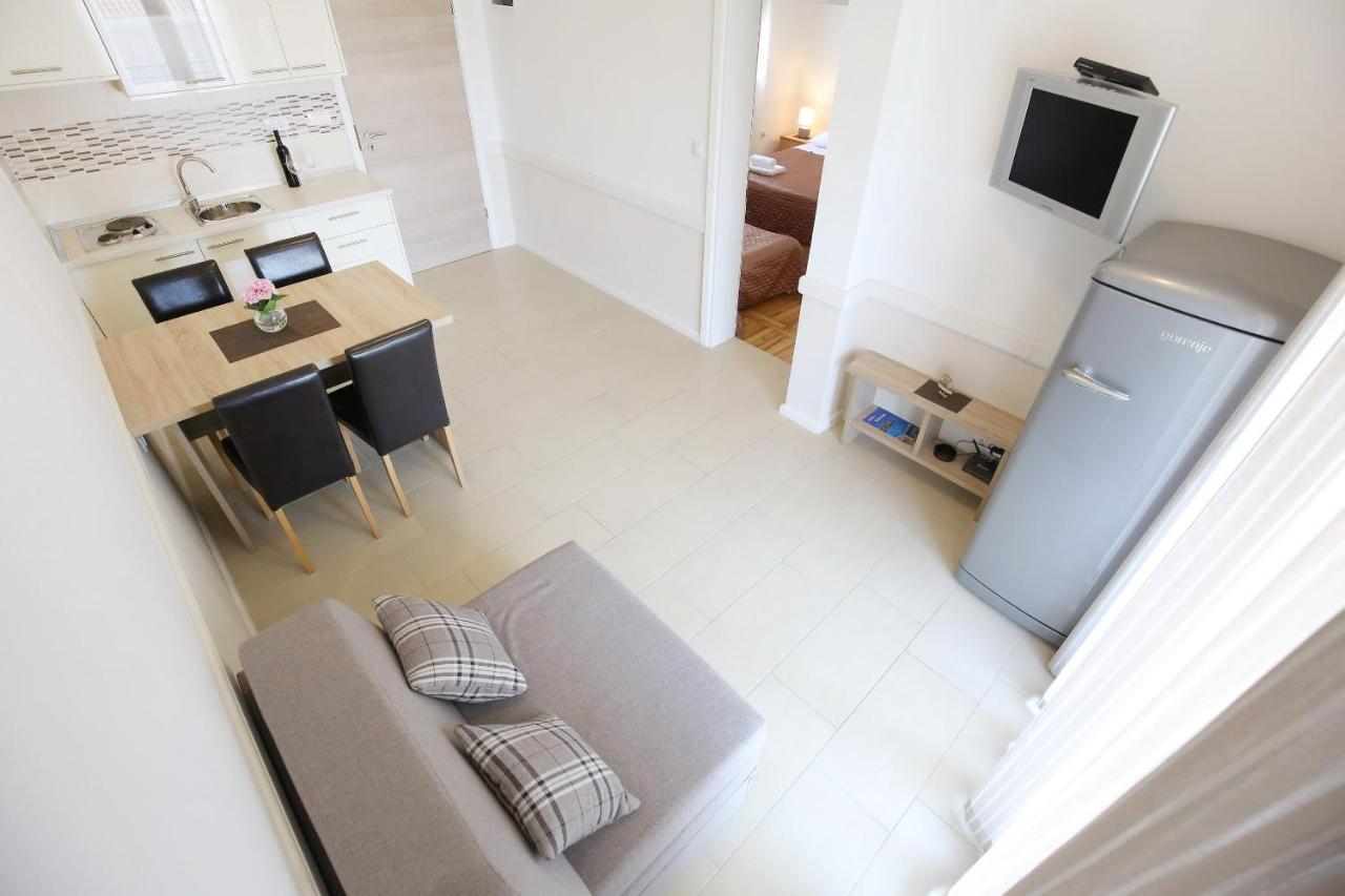 apartmani DANE Sukosan Bagian luar foto